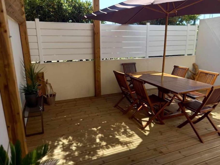 Appartement 100 M2 Terrasse Piscine Груисан Екстериор снимка