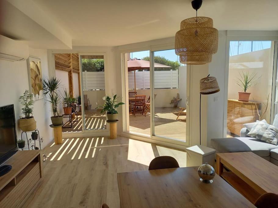 Appartement 100 M2 Terrasse Piscine Груисан Екстериор снимка